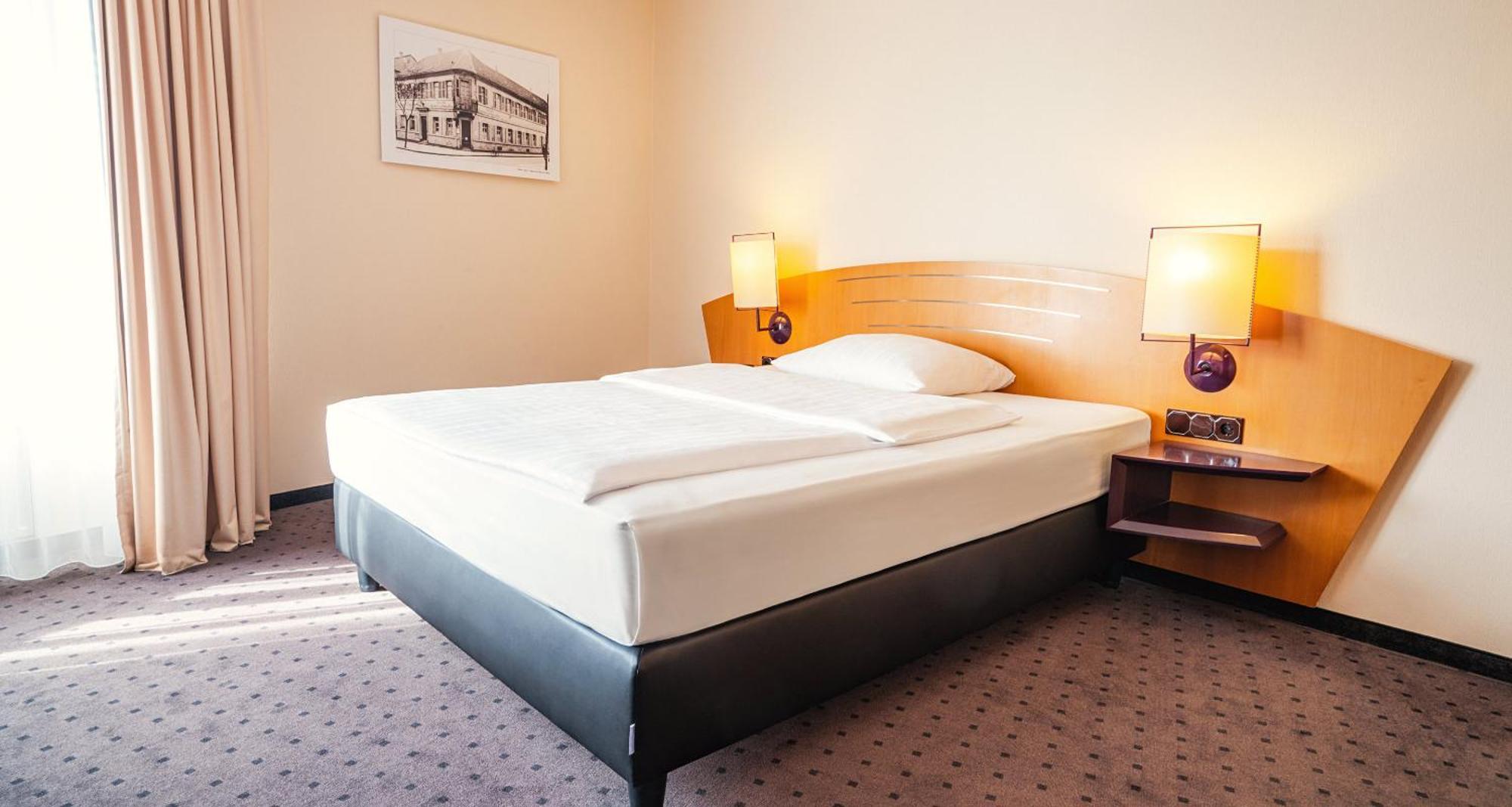 Victor'S Residenz-Hotel Frankenthal Rom bilde