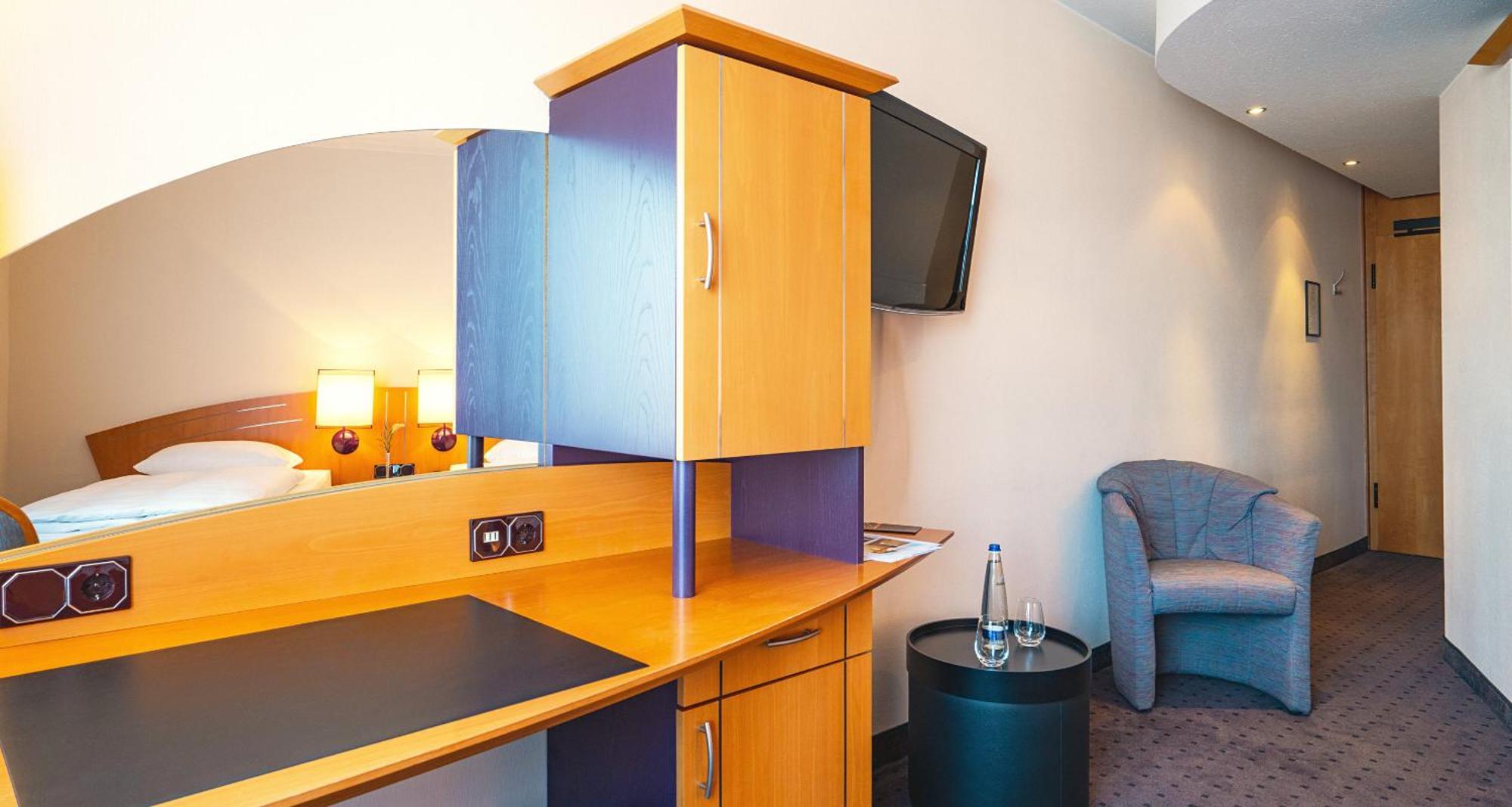Victor'S Residenz-Hotel Frankenthal Rom bilde